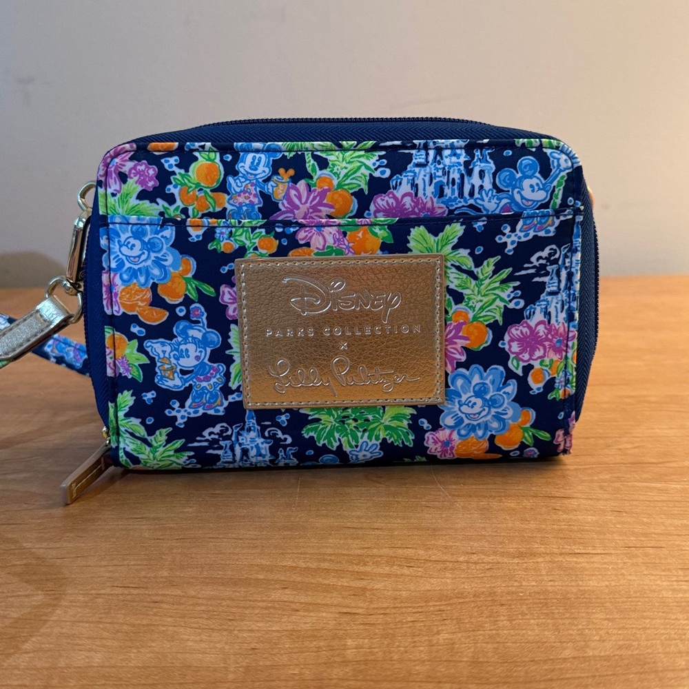 EUC Disney x Lilly Pulitzer Crossbody